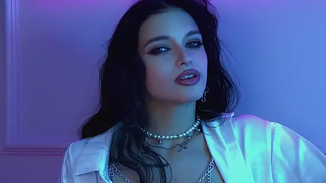 BeverlyMost: απευθείας συνομιλία ΧΧΧ