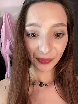 LilluKatten – Live XXX-chat