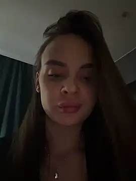 Chat +18 de KristiRich ao vivo