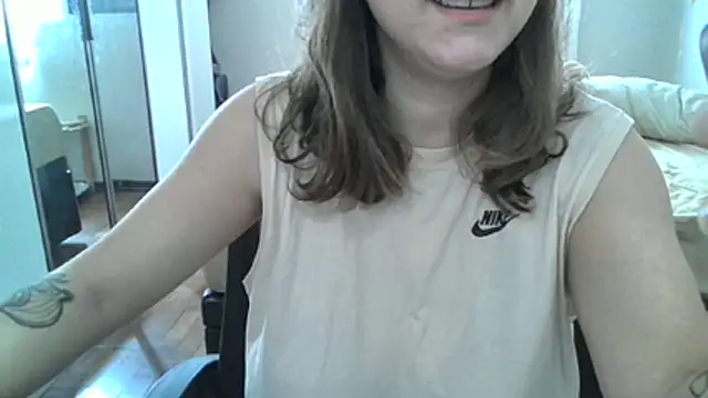 Chat +18 de xxxluana ao vivo