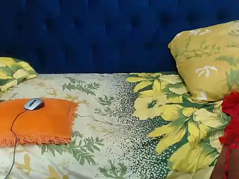 Chat +18 de CurvyAssXX21 ao vivo