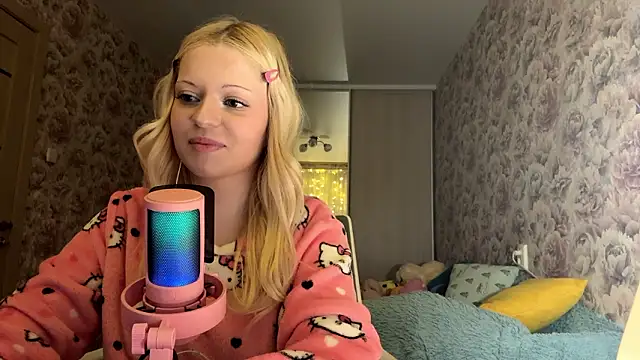 Chat +18 de JeneeBIanks ao vivo