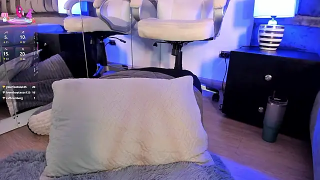 zinnia_mosley Chat XXX in diretta