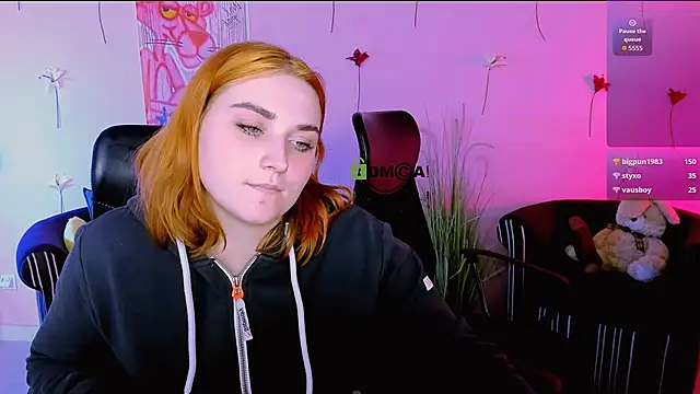 Živý XXX chat casey_meow_