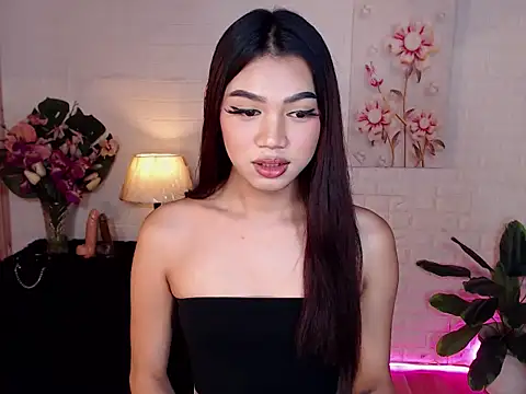 PrettyHotHugeCOCK Show Webcam