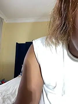 Sue_Knowledge's Live XXX Chat