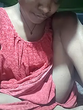 Sweet-runi: вебкам-шоу