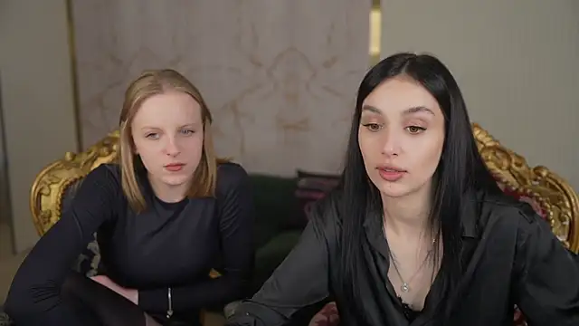 Czat XXX na żywo – Mila_Rose054