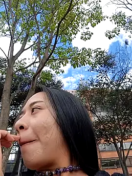 Zafiro_glowのウェブカメラショー