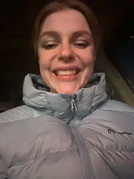 Czat XXX na żywo – HarrietDart