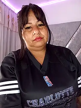 Chat +18 de RosenRot07 ao vivo