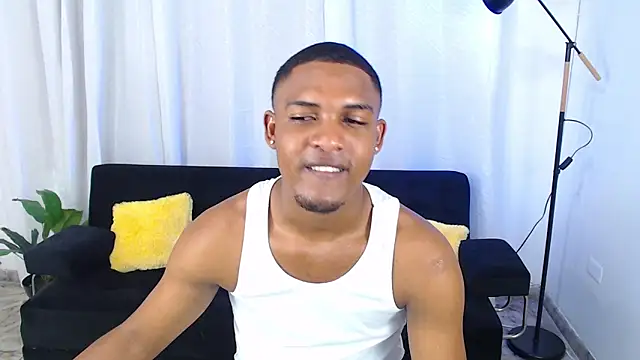 MaxCum18_ Live XXX Chat