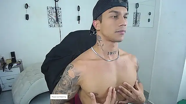 Leonard_Price's Webcam Show