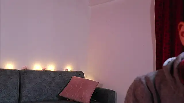 kathieandpovcock1 লাইভ XXX চ্যাট