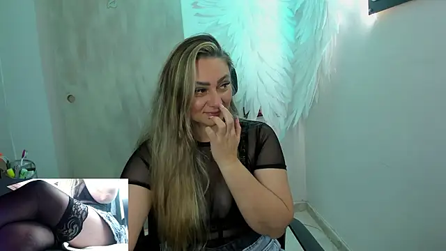 annie_vega17_ – Kamerová šou