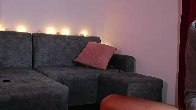 kathieandpovcock1 Live XXX-Chat