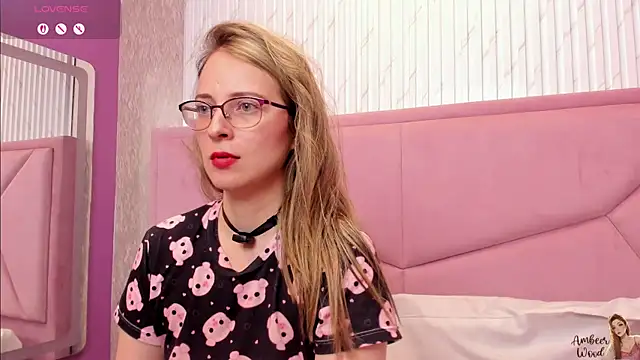 AmbeerWood_ Live XXX-Chat