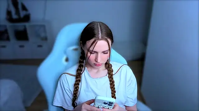 StellaLawless Live XXX-Chat