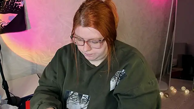 Melissa_Purr: διαδικτυακό σόου στην κάμερα