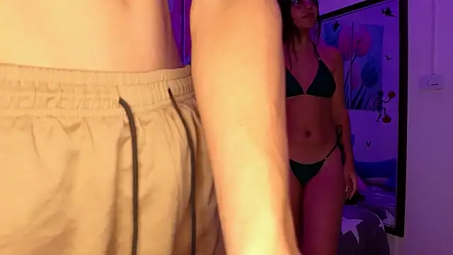 Ana_and_Leo 라이브 XXX 채팅