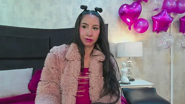 Chat XXX en directo de NahomyCarther