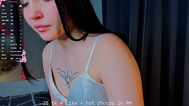 RoxannRunk Chat XXX live