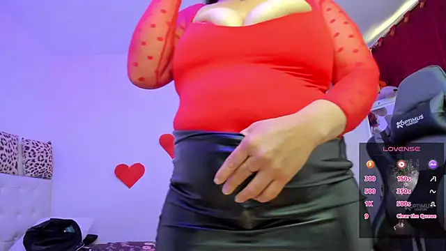 esmeralda_milf Chat XXX live