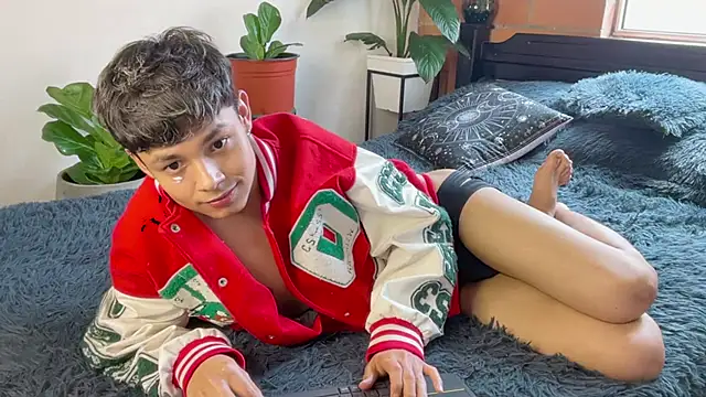 Chat XXX en directo de Andy_Belier23