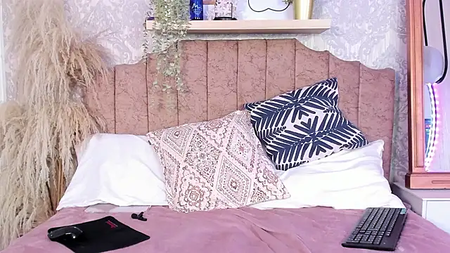 Anseru_ élő XXX-chatje