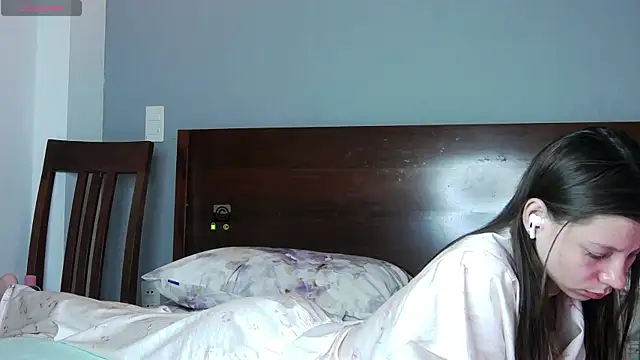 AnalQueenKa Chat XXX in diretta