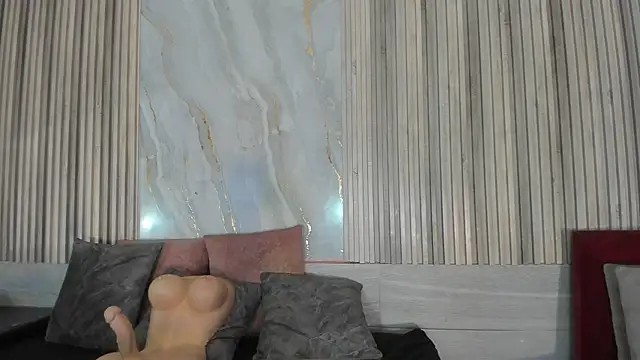 BriannaChelsea 网络视讯表演