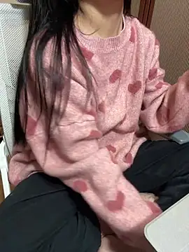 Mina048 在線直播表演