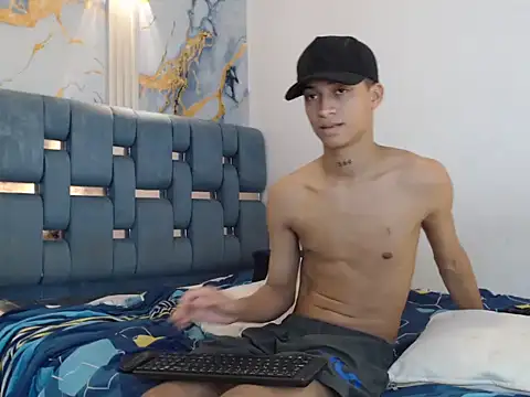 GOLD_BOYS Chat XXX live