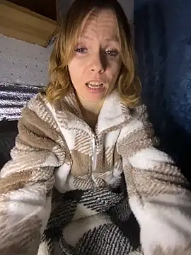 Chat +18 de Anita-Smith ao vivo