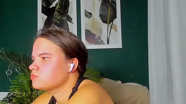 AdeleCruz – Naživo XXX chat