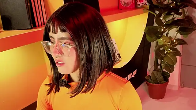 Chatroom XXX en direct de LiLLiAnderson