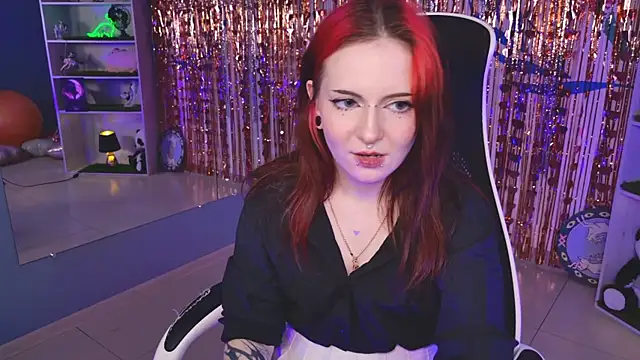 Teresa_Gold Adlı Modelin Canlı XXX Sohbeti