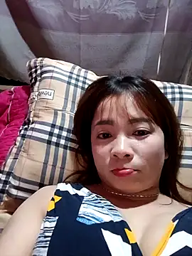 Him_MountainGirl26 网络视讯表演