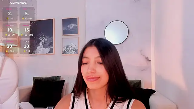 Tiffany_Low: απευθείας συνομιλία ΧΧΧ