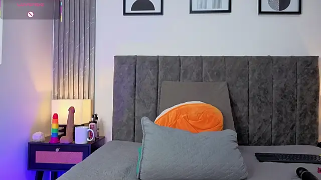 Ema_Stone65 Chat XXX live