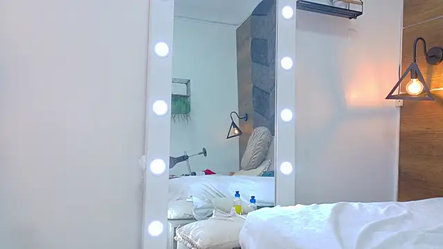 AnnieRouse__ Obrolan Langsung XXX