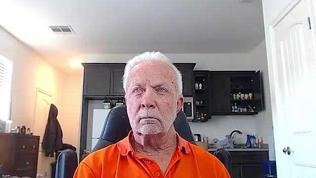 rockpoint69: διαδικτυακό σόου στην κάμερα