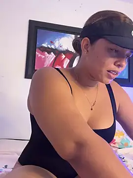 Kira_Spiicy Obrolan Langsung XXX