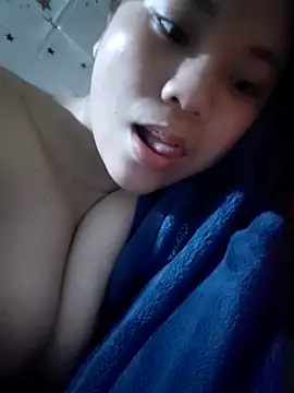 utlesexy Adlı Modelin Canlı XXX Sohbeti