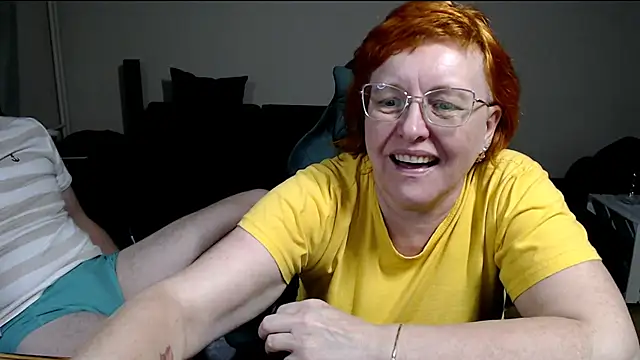 JoannaAndNeighbour – Live XXX-chat