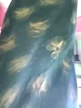 Show de Tamilselviroja- na webcam