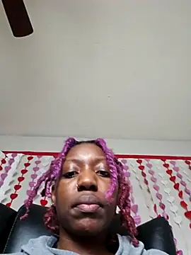 oliviaprettypussy's Webcam Show