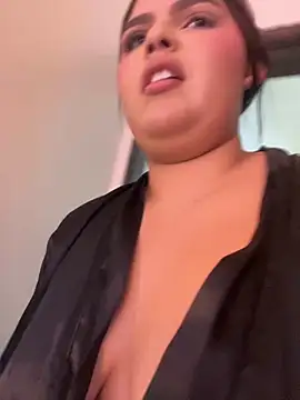 Lia_sexx Adlı Modelin Canlı XXX Sohbeti