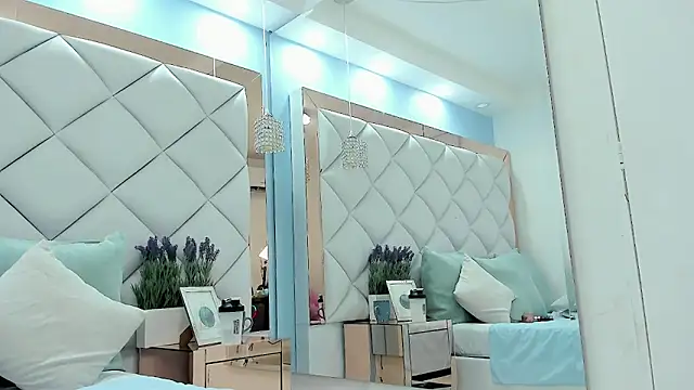 charolnox – Naživo XXX chat