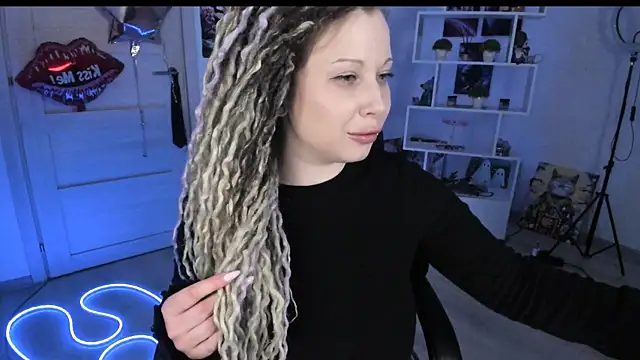 Chat +18 de HoneySallyMoore ao vivo